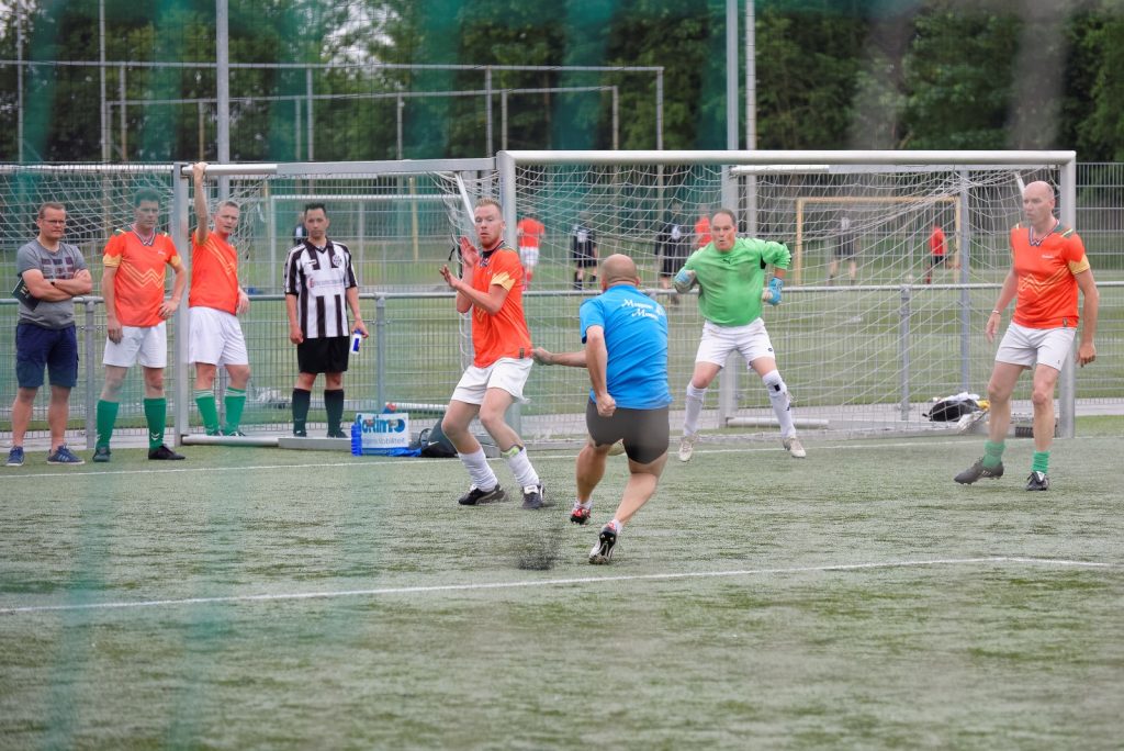 2016-06-06 Zomeravond voetbal FC Meppel – Team Meppers