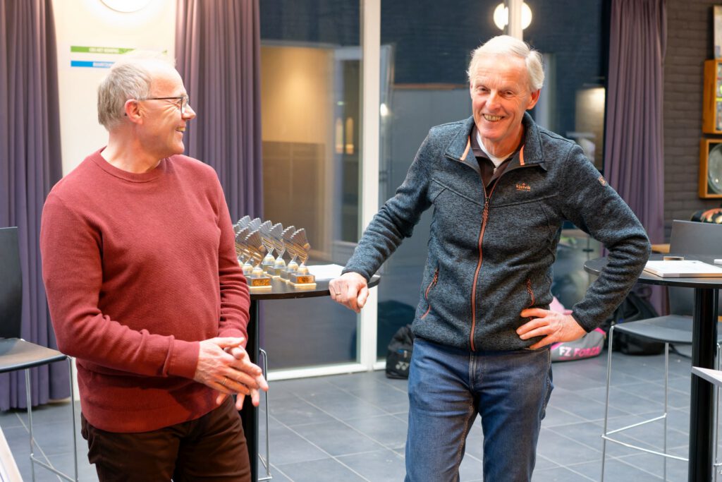 2026-04-20 Kampioenen en jubilarissen gehuldigd